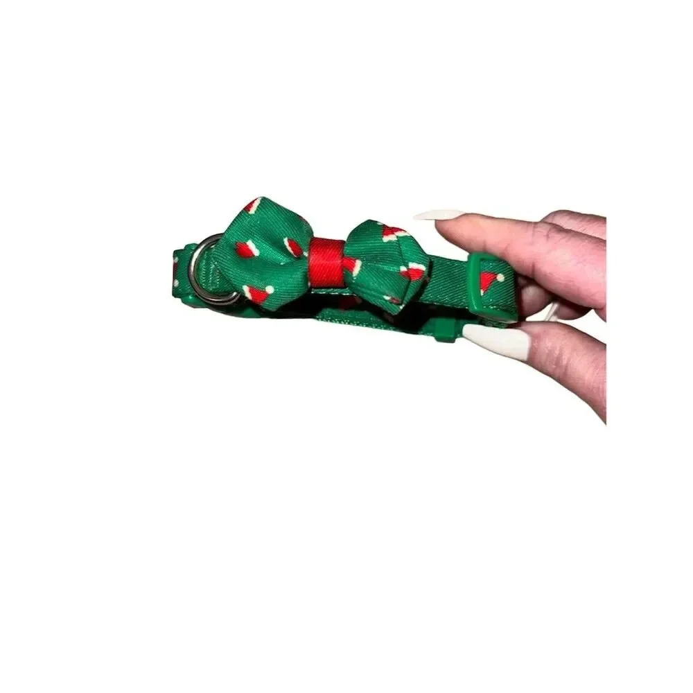 Festive Christmas Bow dog Collar Green Adjustable Bow tie size small